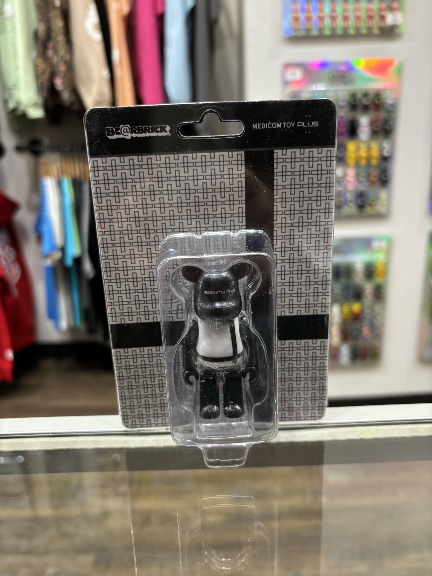 Bearbrick Medicom Toy Plus Black Chrome 100%
